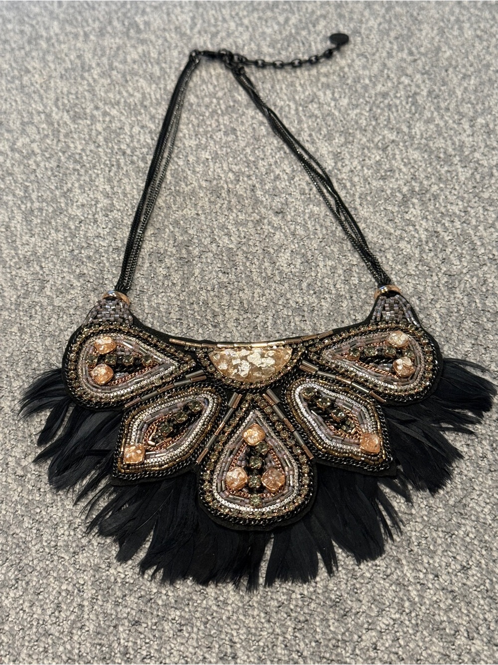 Stella & Dot Constantine Feather Necklace